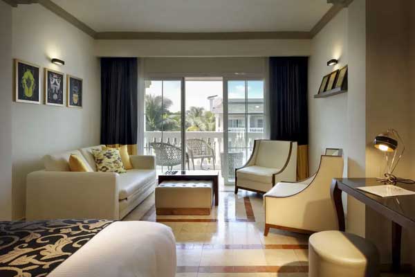 Junior Suite Garden View at Grand Palladium Lady Hamilton Resort & Spa