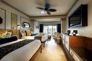 Junior Suite Beachfront Ocean View at Grand Palladium Lady Hamilton Resort & Spa