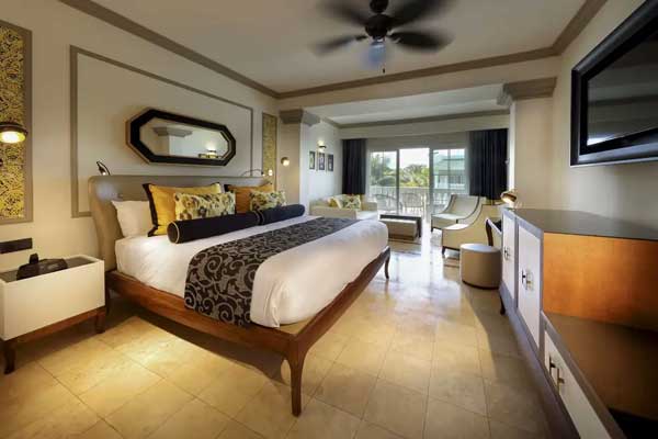 Romance Villa at Grand Palladium Lady Hamilton Resort & Spa